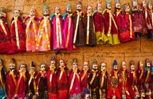 traditional-rajasthani-puppets-sale-jaisalmer-rajasthan-india