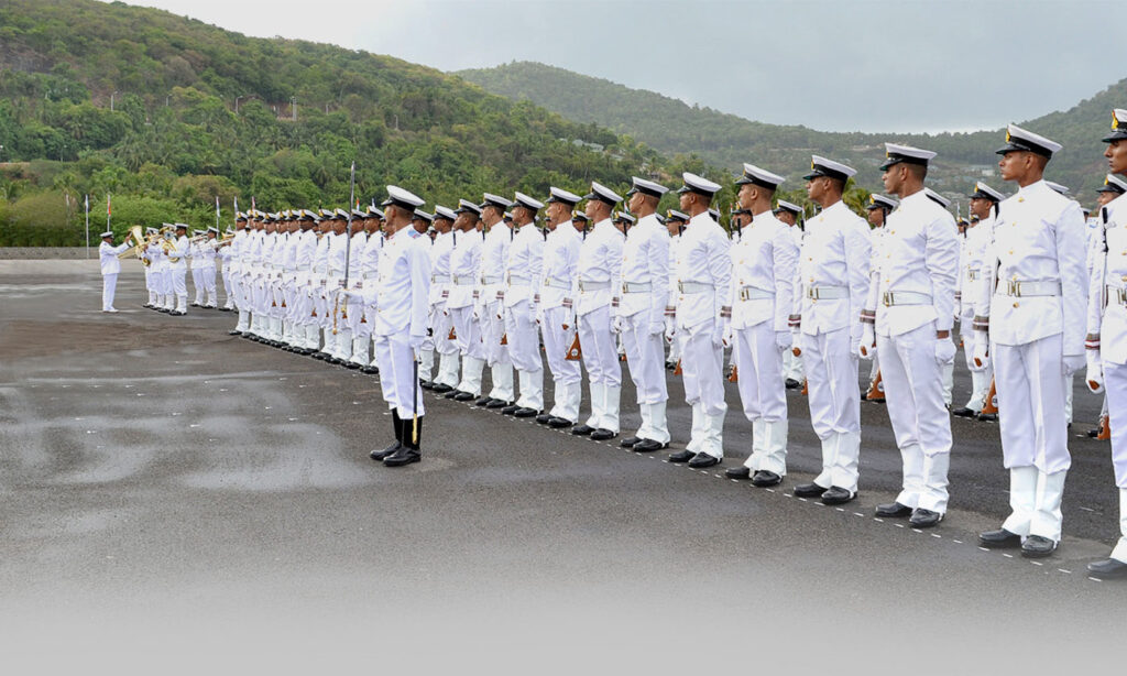 indian navy in traditonal dress