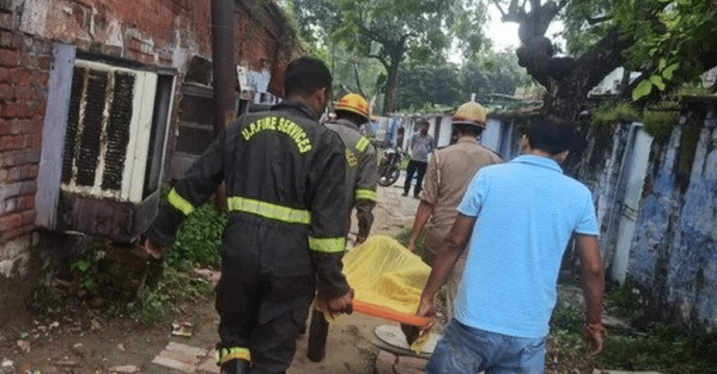 railway building collapsed 5dead