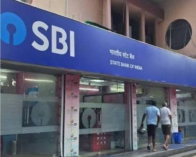 All Banks Will Be Closed For 4 Days Www.thehindi.in