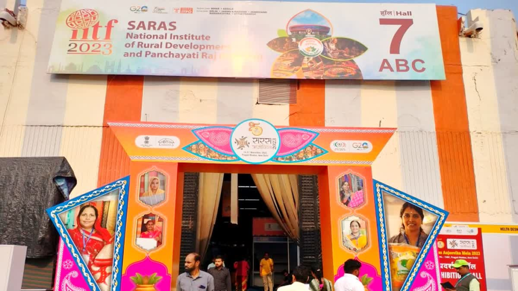 saras mela 