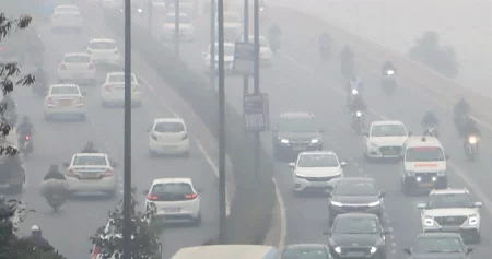 Delhi Dense Fog Disrupts Air And Rail Services Www.thehindi.in